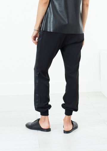 Camiliah Trouser in Black - lastgrey
